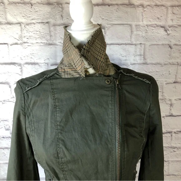 Ambition Y2K Cargo Jacket - Picture 3 of 10